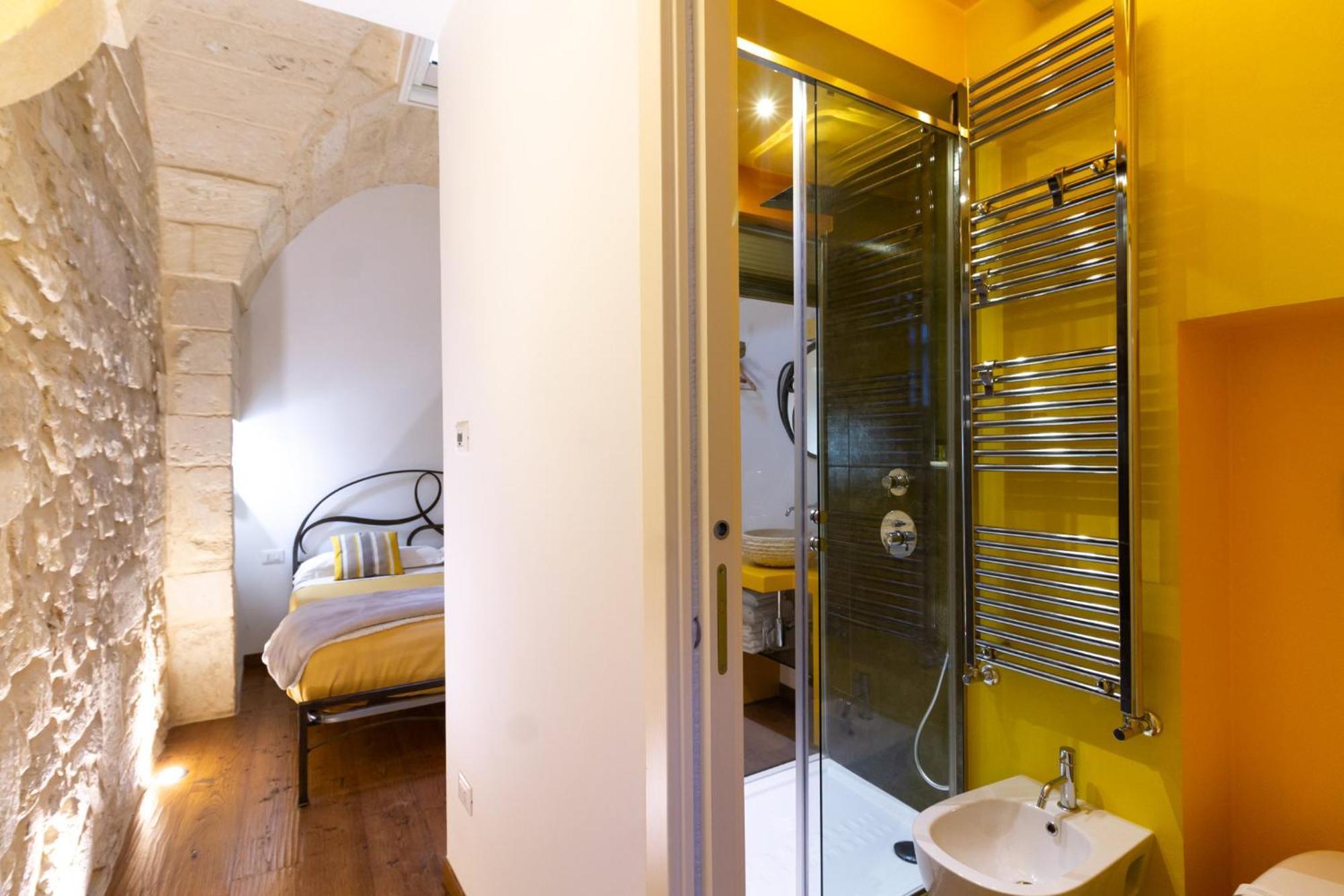 Le Nicchie Luxury Rooms 莱切 客房 照片